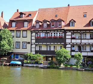 Die Häuser Klein-Venedigs am Ufer der Regnitz