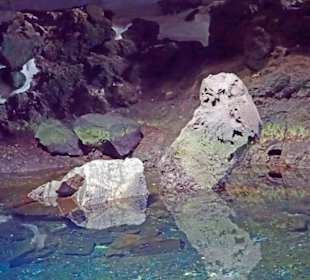 Eigentlich sehr dunkel