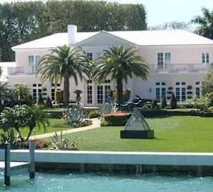 Island Queen Cruises