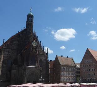 Am Hauptmarkt von Nürnberg