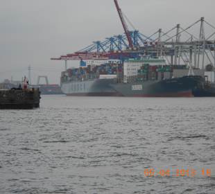 Die großen Containerschiffe