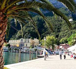 Promenade in Riva