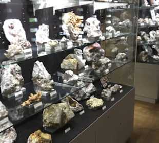 Museum für Mineralien und Mathematik