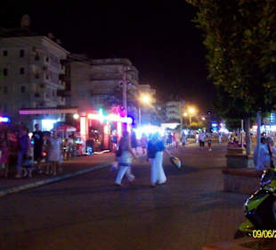 Einkaufsmeile in Hotelnähe