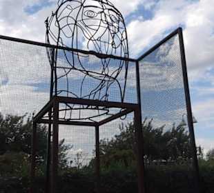 Skulptur Ratgebs Kopf von Lothar Hudy