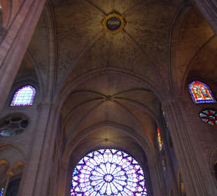 Интерьеры Нотр-Дама