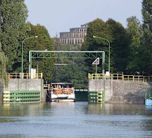 Schleuse an der Oder