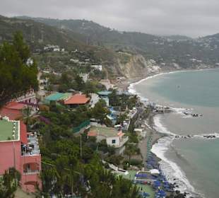 Blick in die Maronti-Bucht