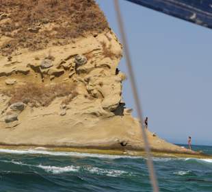 Der Heilige Felsen am Sonnenstrand