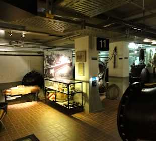 Exponate im Kellergeschoss des Alten Pumpwerkes