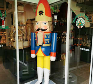 Spielzeugschachtl  - eingang