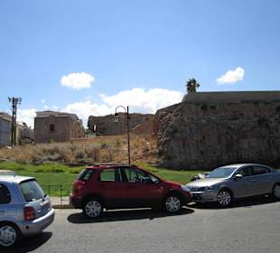 Везде крепость