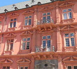 Blick zum Kurfürstlichen Schloss von Mainz