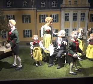 Welt der Marionetten