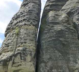 Blick auf die Felslandschaft im Bastei-Massiv