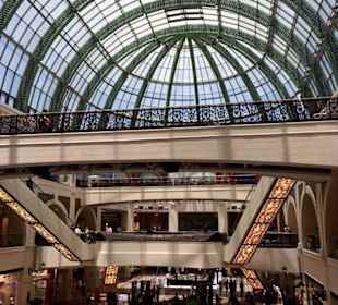 Emirates Mall