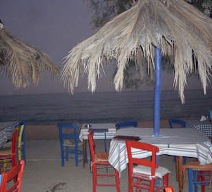 Restaurant am Strand von Sarti