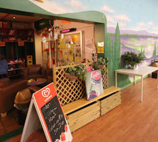 Sitzgelegenheit im Eingangsbereich