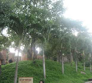 Gartenanlage rund um die Tempelanlage