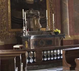 Katholische Hofkirche