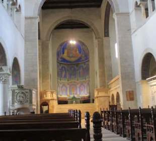  Stiftskirche Sankt Cyriakus