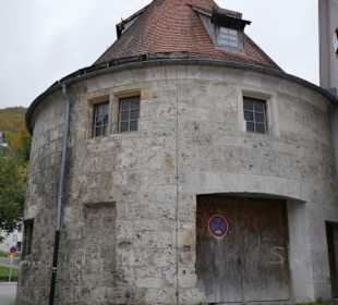 Dicker Turm