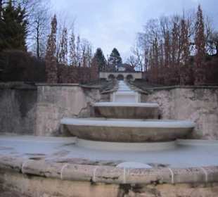 Paradies Kaskade von unten