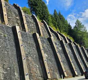 Neu hoch zum Tunnel