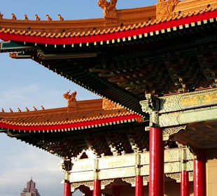 Konzerthallte am Denkmal