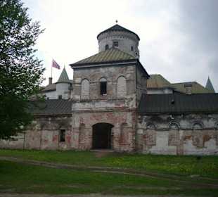 Durchgang zum Schloss