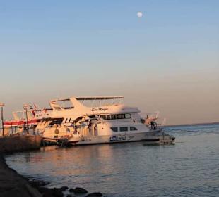 Boote der Blue Hole Group