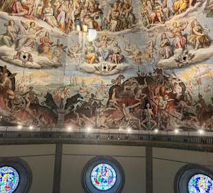 Deckengemälde in der Kuppel