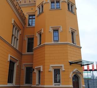 Wieża boczna budynku