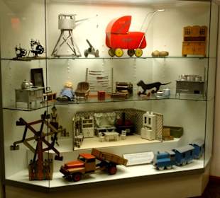 Altes Kinderspielzeug