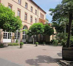 Auf dem Weg zur Walddusche Sanatorium