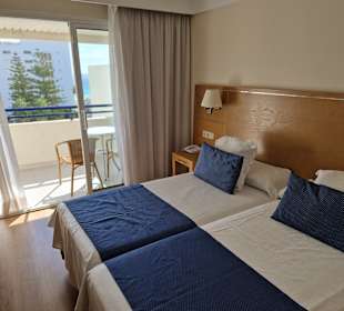 Doppelzimmer mit Meerblick Zimmer 701. Leider recht eng. Hotel Girasol