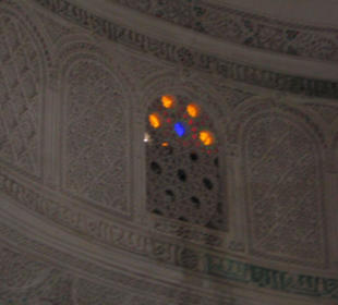 Fenster unter dem Kuppeldach