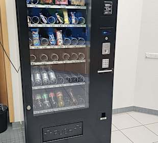 Snack- und Getränkeautomat