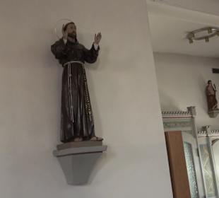 Bitte beschreiben Sie, was auf Ihren Bildern zu se