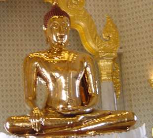 Wat Traimit