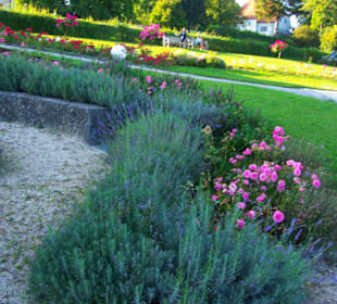 Kleine Parkanlage Gstadt