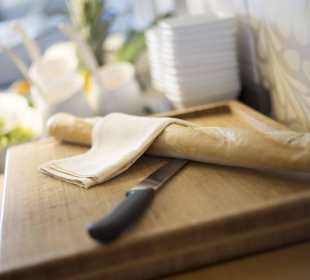 Brotstation beim Salatbuffet