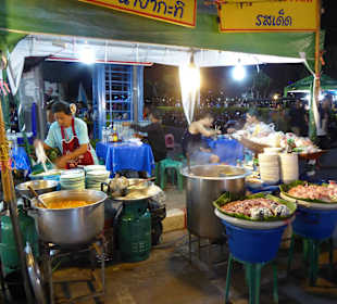 Lecker Thaifood an den zahlreichen Ständen