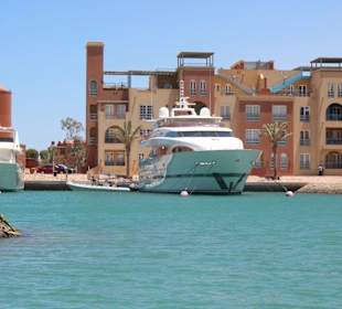 Durch die Lagunen von El Gouna