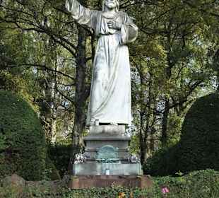 Rundgang über den Ohlsdorfer Friedhof