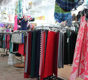 Basar 15 Min Fußweg vom Haupteingang des Hotels