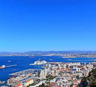 Blick auf Gibraltar und die Straße von Gibraltar