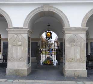 Ehrenwache am Grab des unbekannten Soldaten