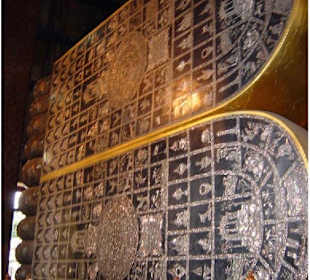Wat Pho-Tempel Liegender Buddha-Füße