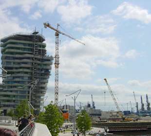 Hamburger Hafen - entlang der "Seepromenade"